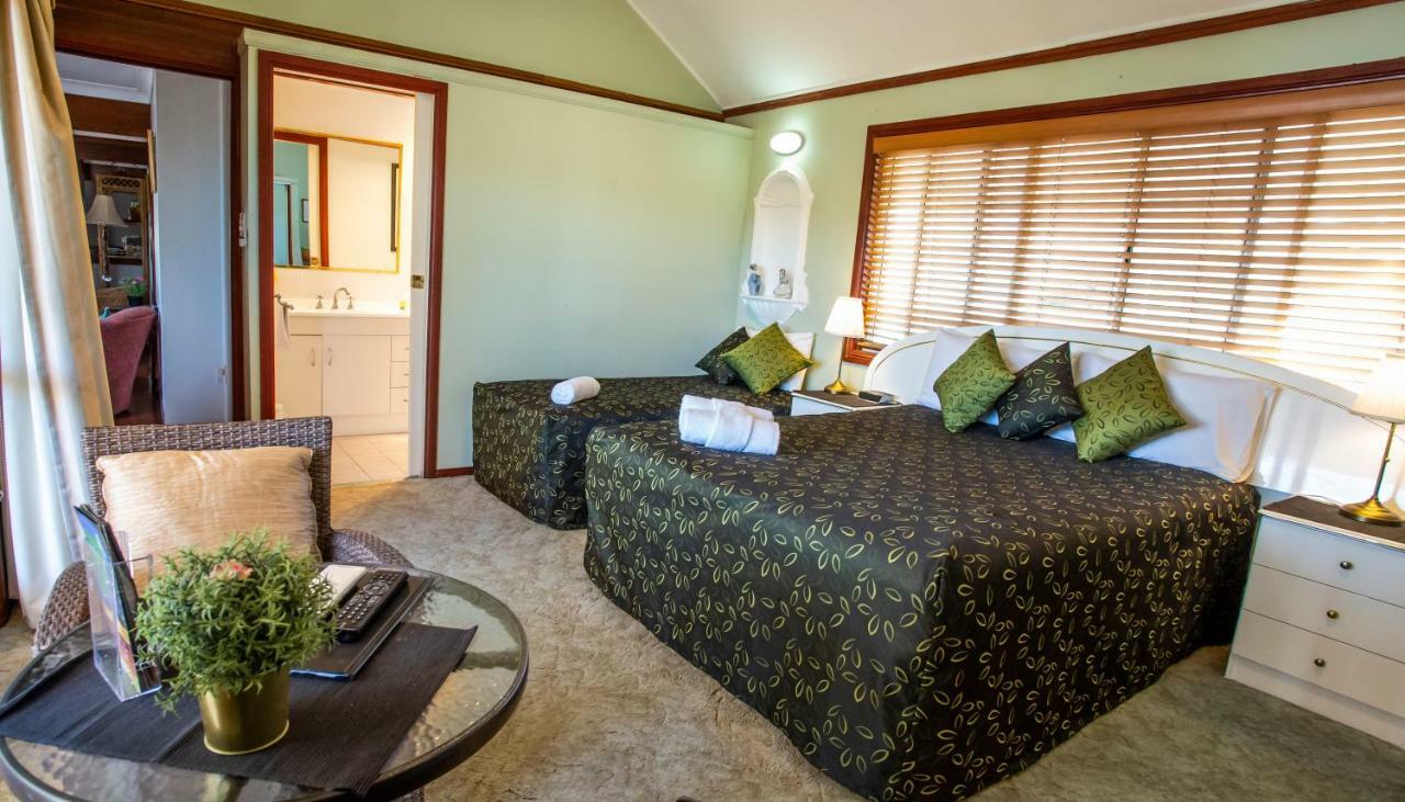 Ainslie Manor Bed And Breakfast Redcliffe Kültér fotó